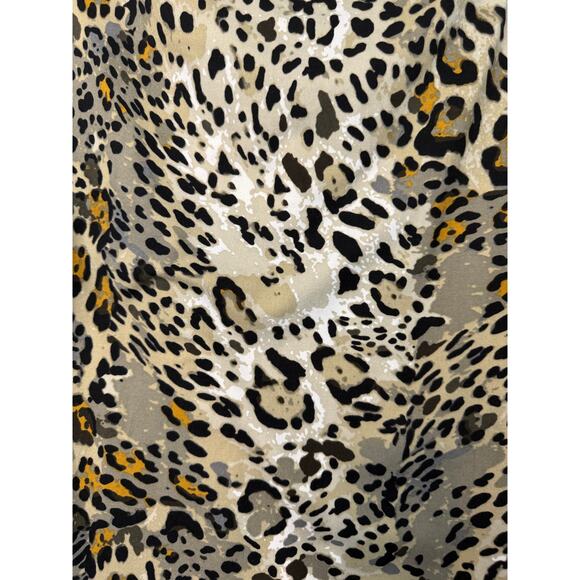 White Birch Women's Animal Print Top. Dolman Sleeves Medium - Picture 2 of 7